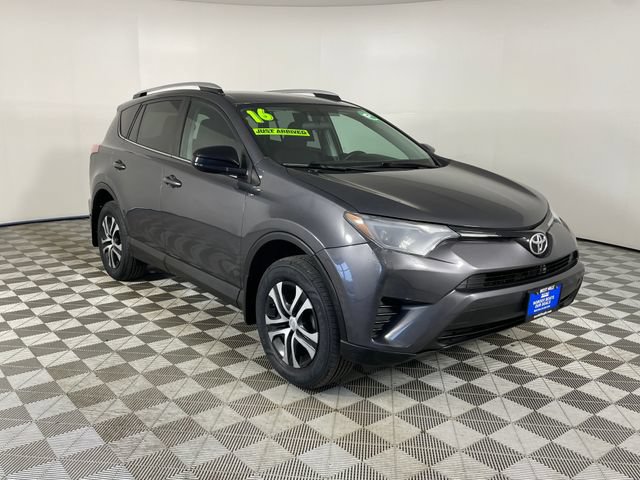 Used 2016 Toyota RAV4 LE AWD/4WD image 25