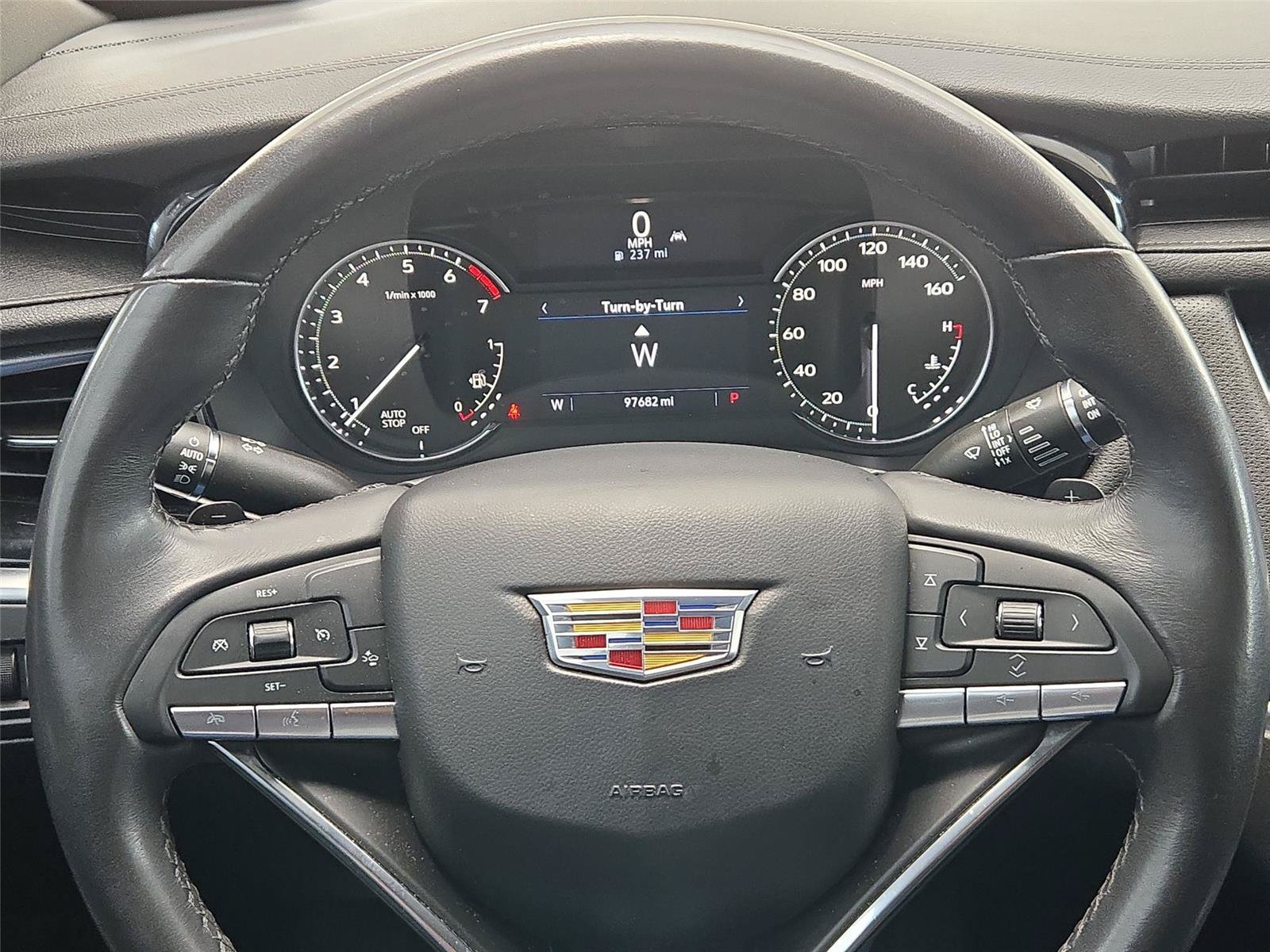 Used 2023 Cadillac XT6 Luxury FWD image 17