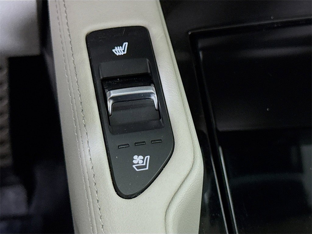 Used 2020 Kia Telluride SX image 13