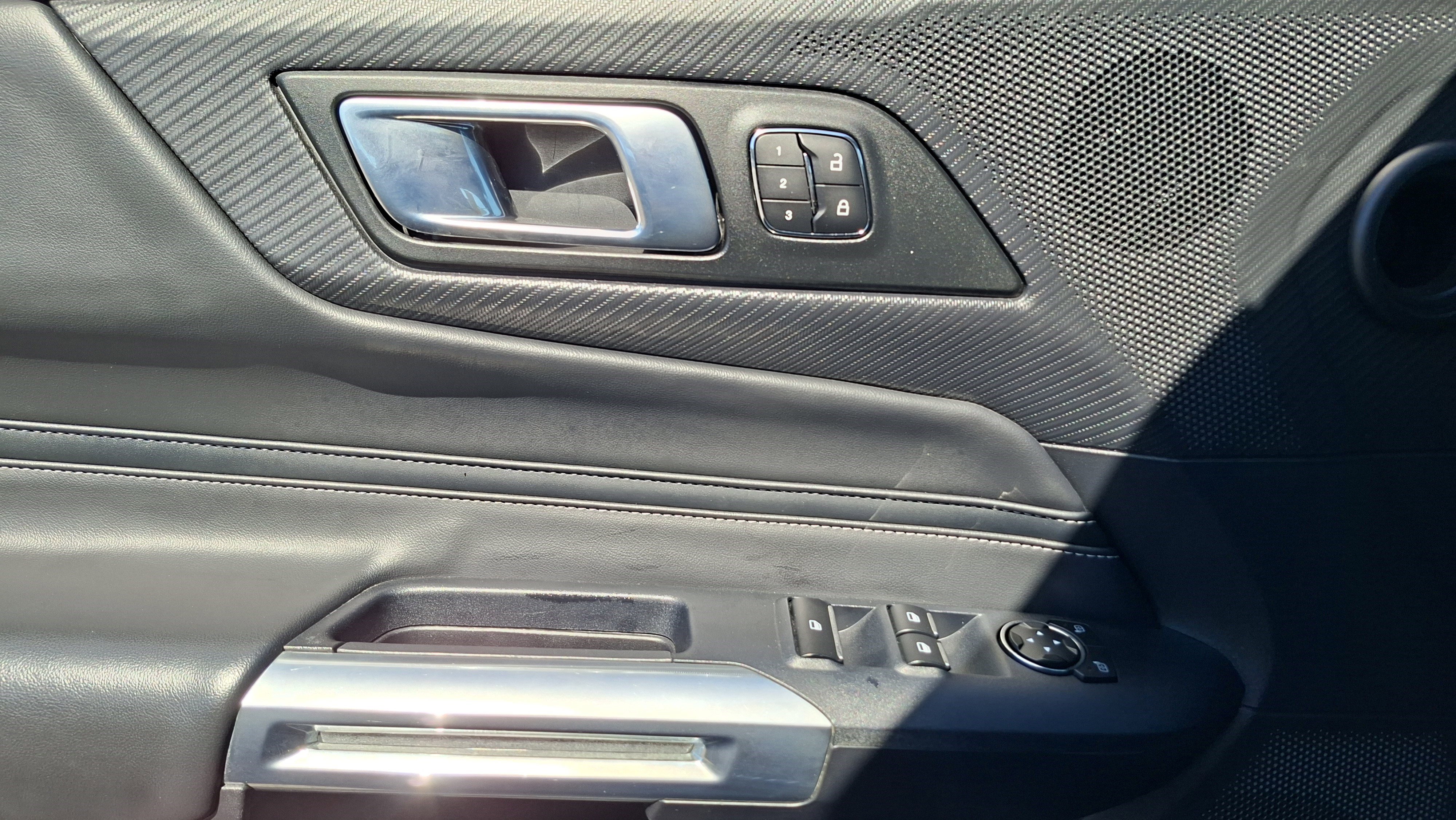 Used 2024 Ford Mustang Premium image 16