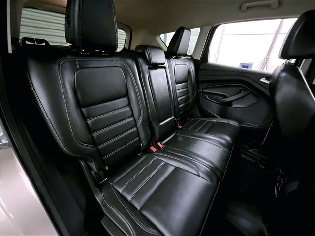 Used 2017 Ford Escape Titanium AWD/4WD image 27
