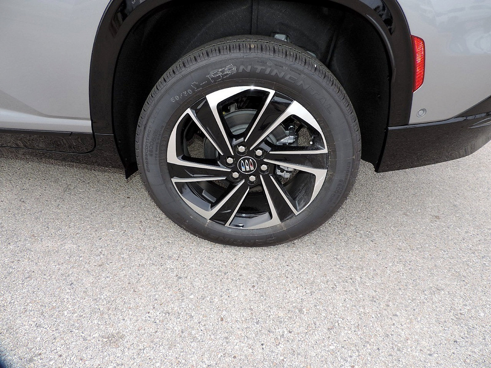 New 2026 Buick Enclave Sport Touring w/ Super Cruise Package image 14