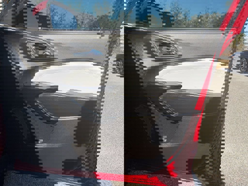 New 2026 Chevrolet Trax LT w/ Driver Confidence Package image 8