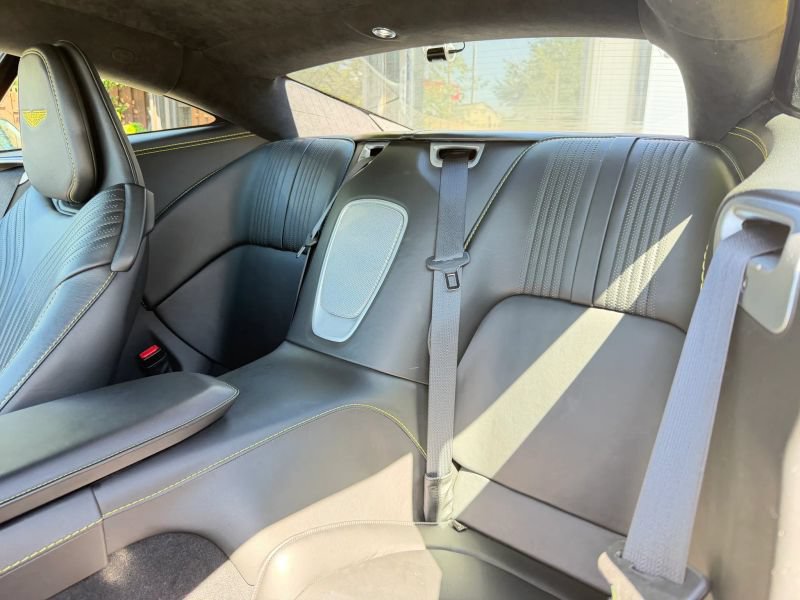 Used 2020 Aston Martin DB11 Coupe RWD image 14