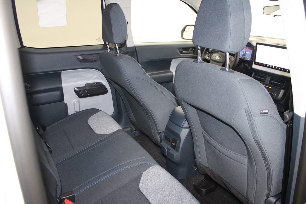 New 2025 Ford Maverick XLT w/ Equipment Group 301A image 30