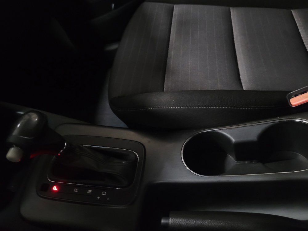 Used 2016 Kia Forte LX image 26