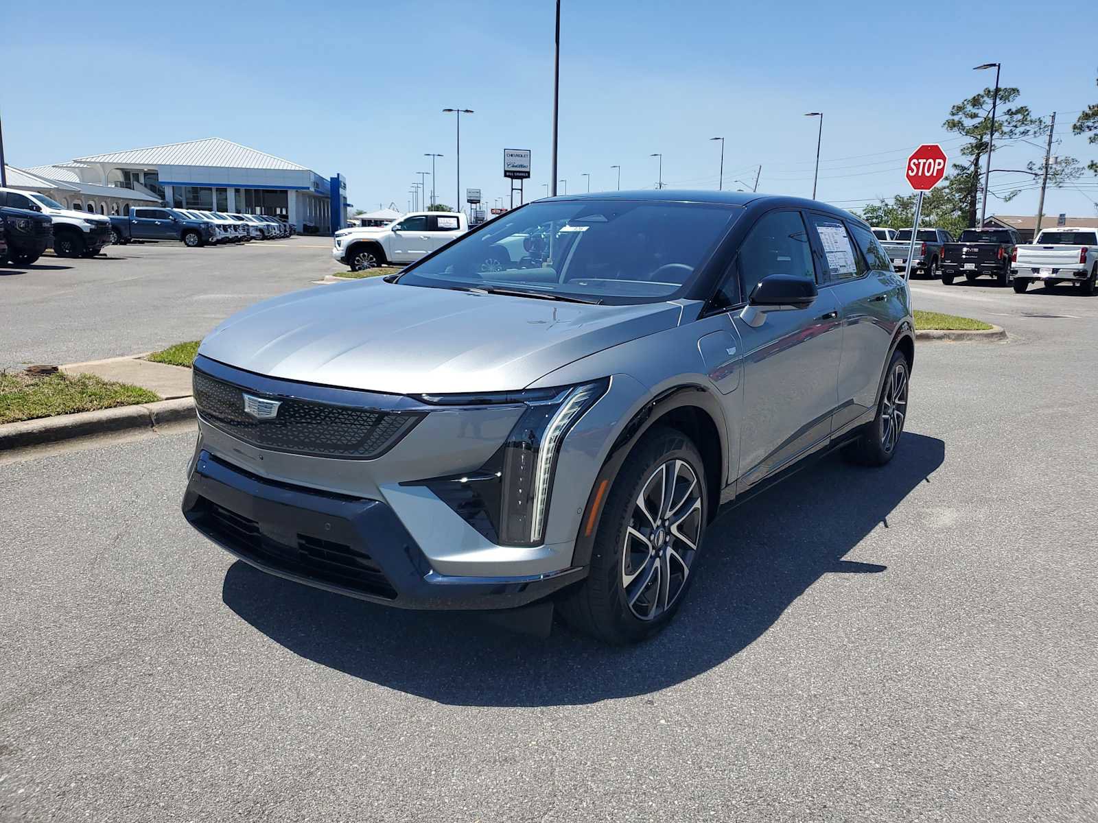 New 2025 Cadillac Optiq Sport 1