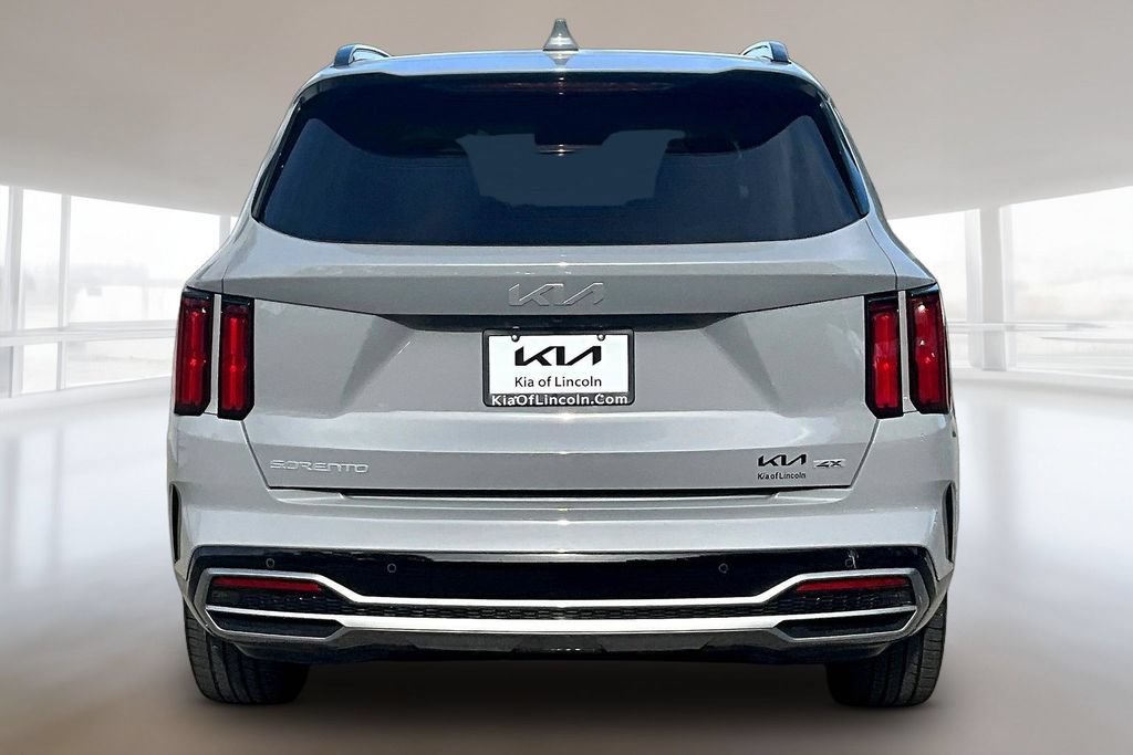 Certified 2023 Kia Sorento SX AWD/4WD image 5