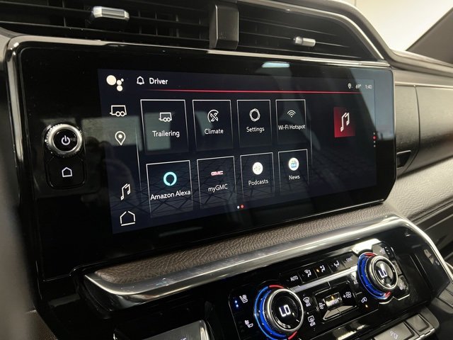 Used 2024 GMC Sierra 2500 Denali image 39