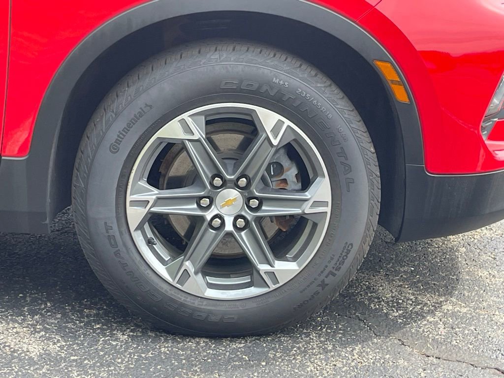 Used 2024 Chevrolet Blazer LT w/ Driver Confidence Package image 9