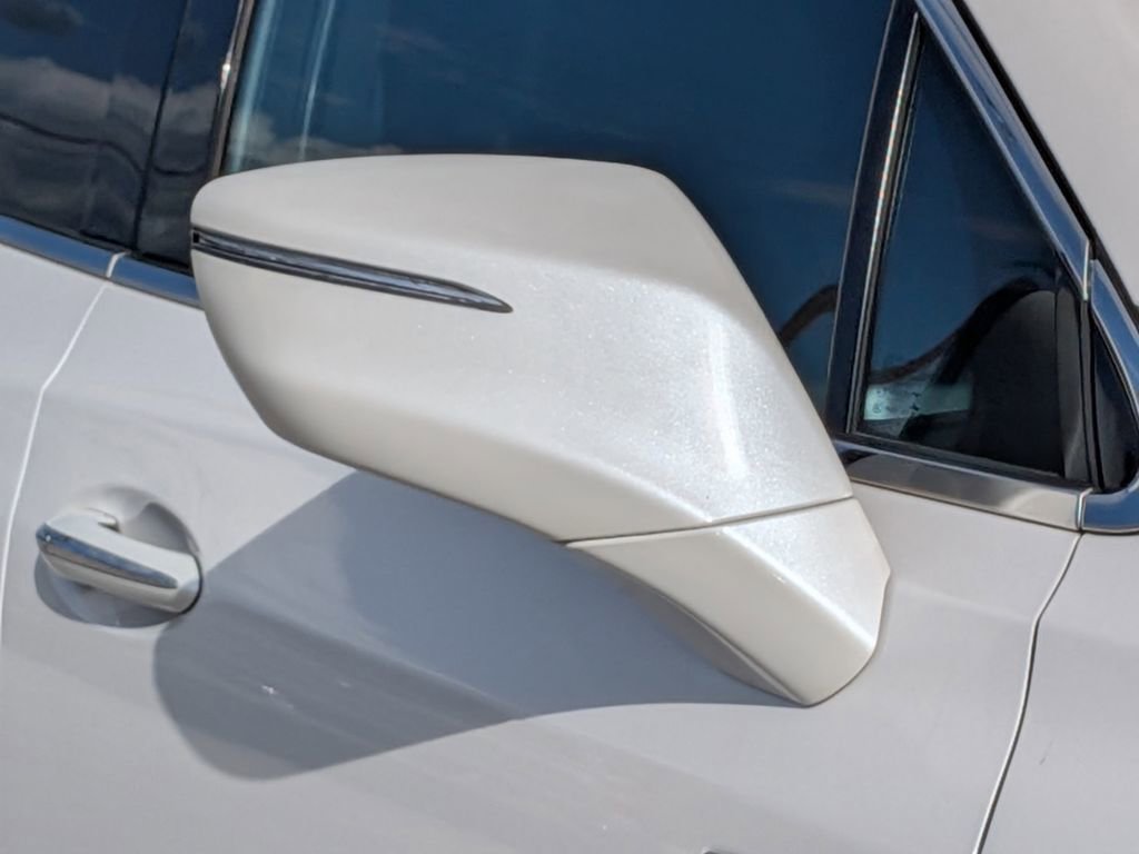 Used 2023 Buick Enclave Essence w/ Experience Buick Package image 10
