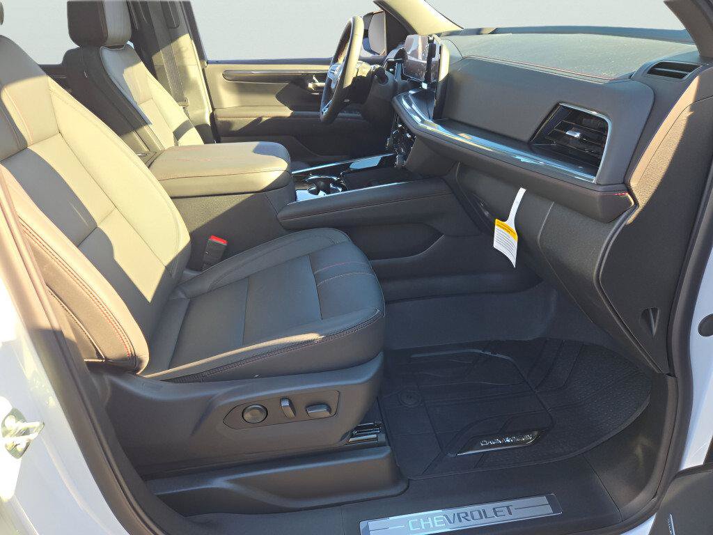 New 2026 Chevrolet Suburban RST w/ Comfort Package AWD/4WD image 7
