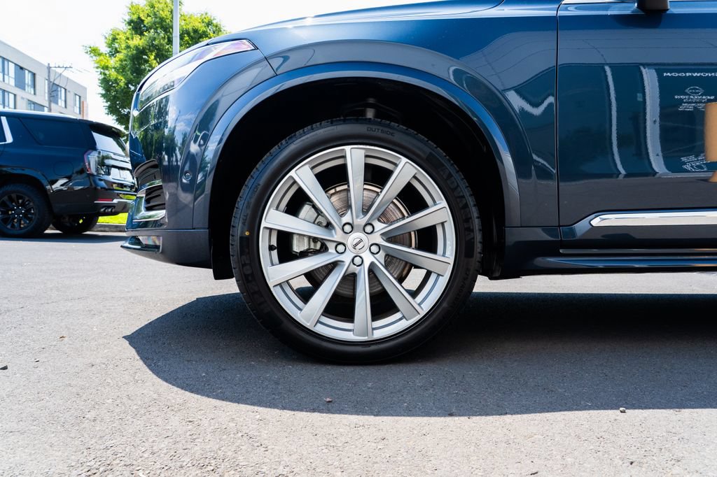Used 2023 Volvo XC90 B6 Plus AWD/4WD image 7