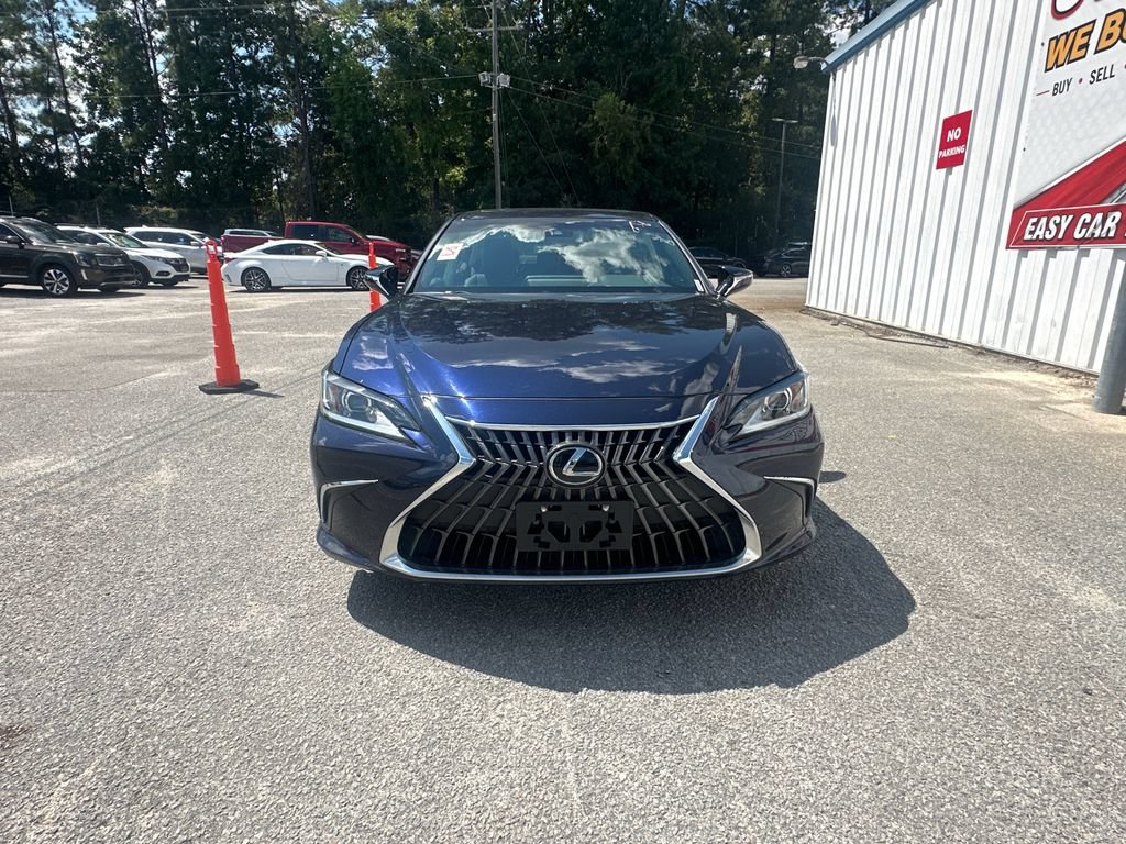 Used 2022 Lexus ES 350 w/ Accessory Package FWD image 2