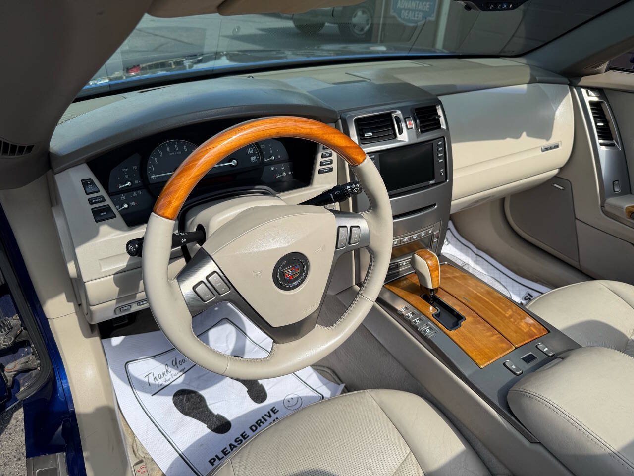 Used 2005 Cadillac XLR RWD image 35