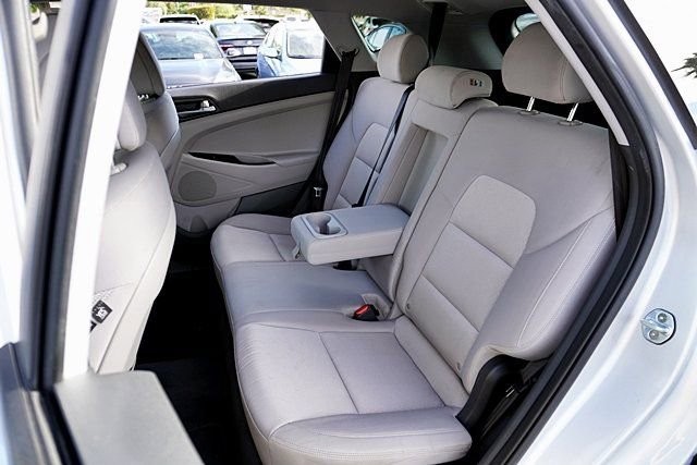 Used 2017 Hyundai Tucson SE FWD image 16