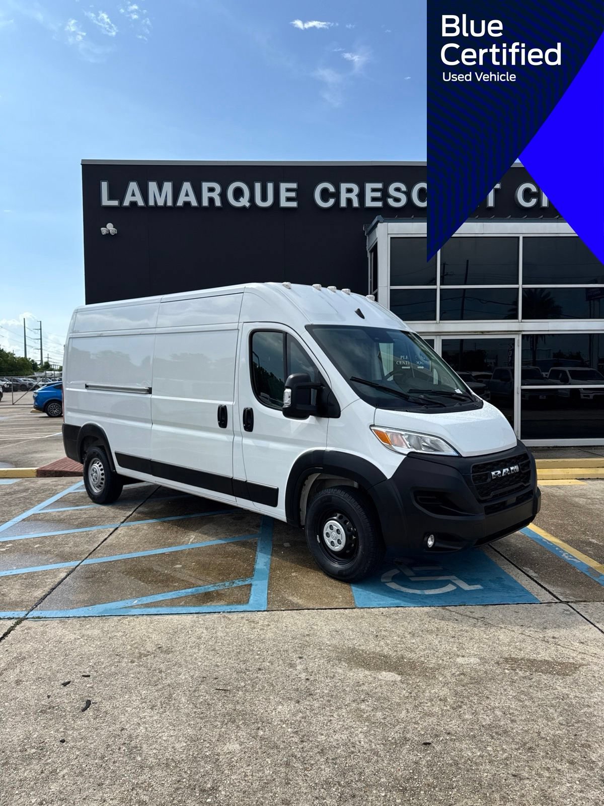 Used 2026 RAM ProMaster 2500 w/ Convenience Group FWD image 1