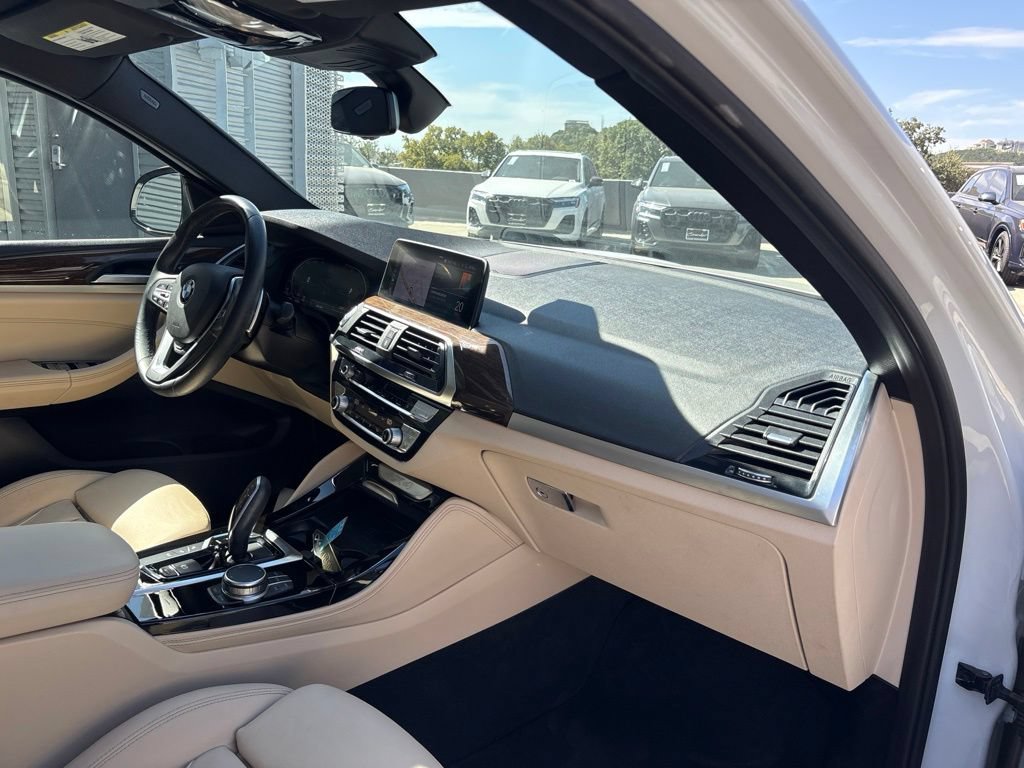 Used 2021 BMW X4 xDrive30i AWD/4WD image 15