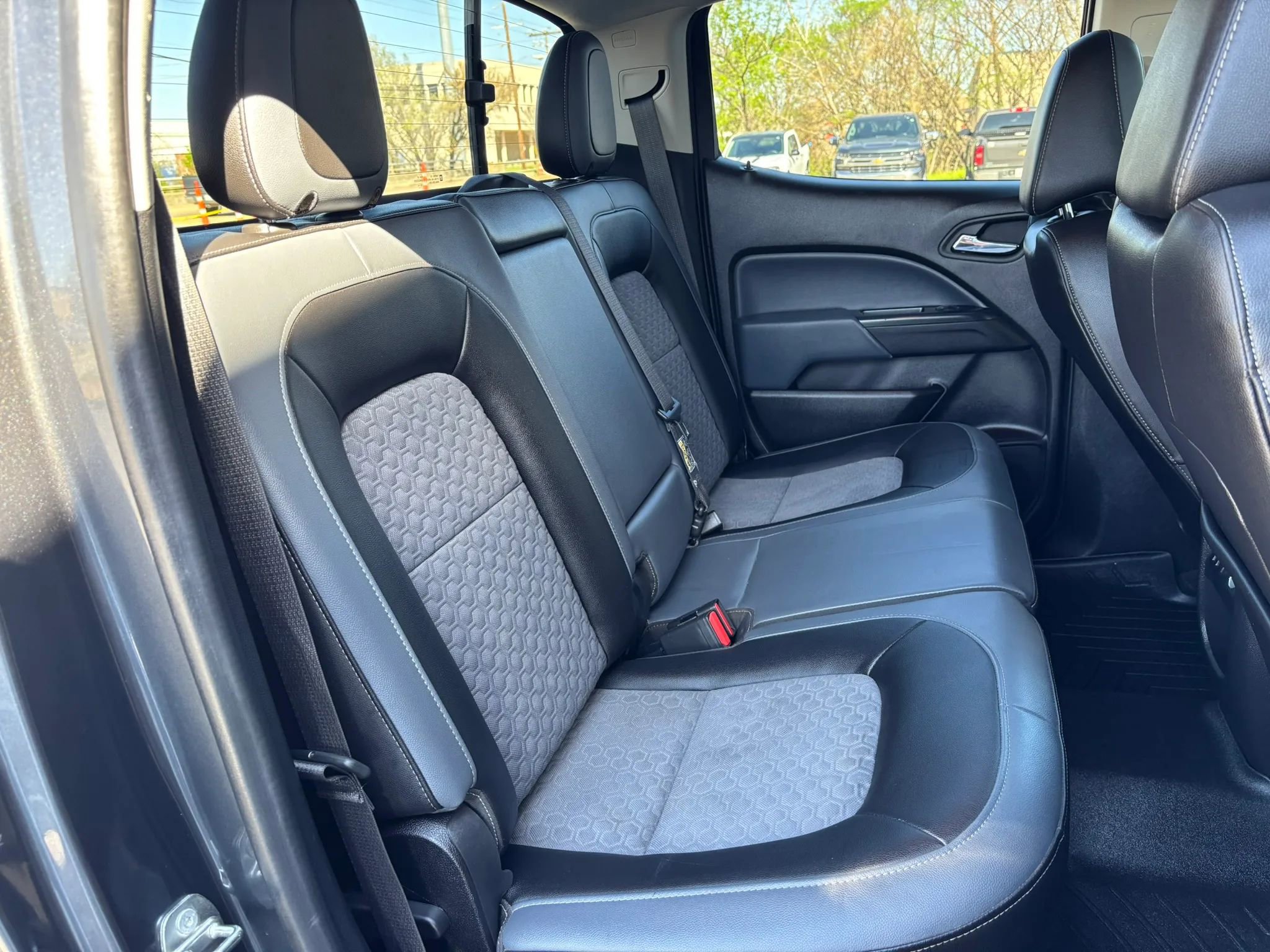 Used 2016 Chevrolet Colorado Z71 image 42