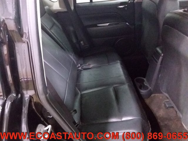 Used 2014 Jeep Compass Latitude FWD image 15
