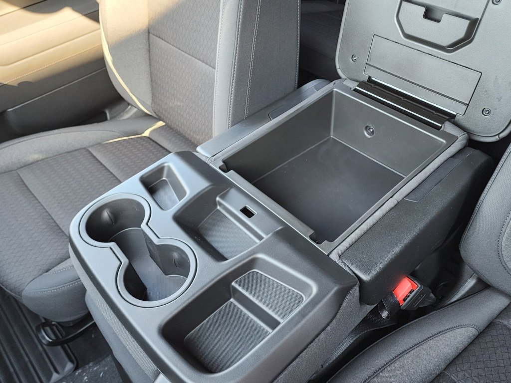 New 2026 GMC Sierra 1500 Elevation image 32