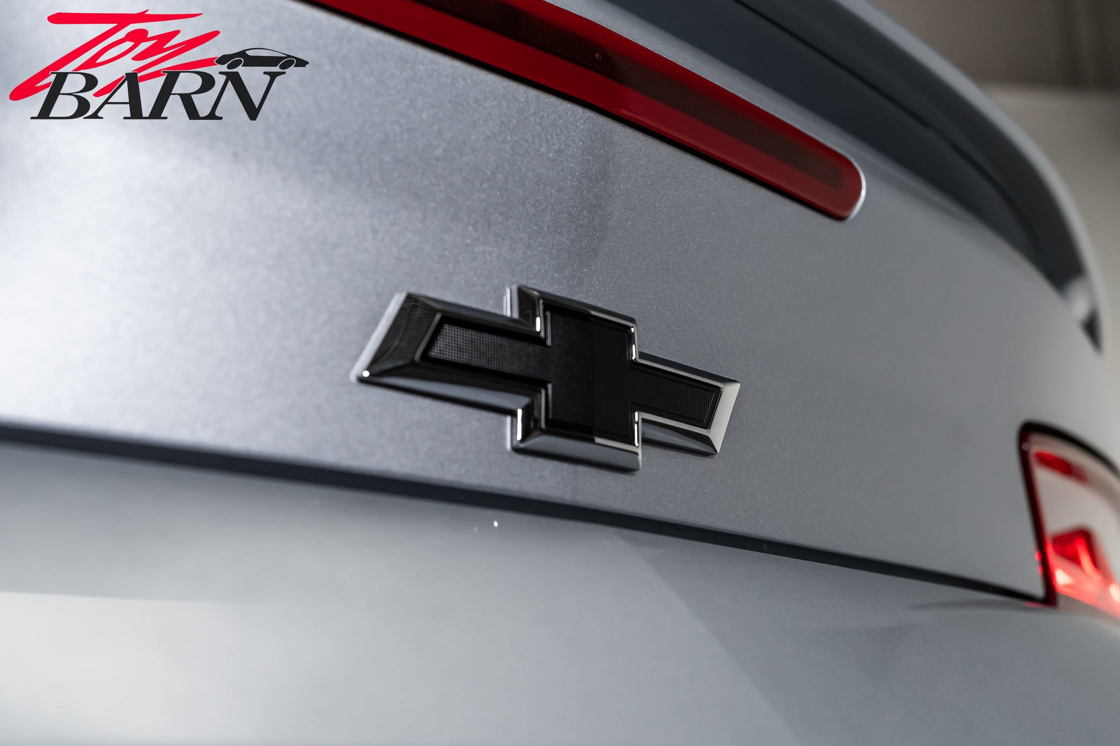 Used 2018 Chevrolet Camaro ZL1 image 23