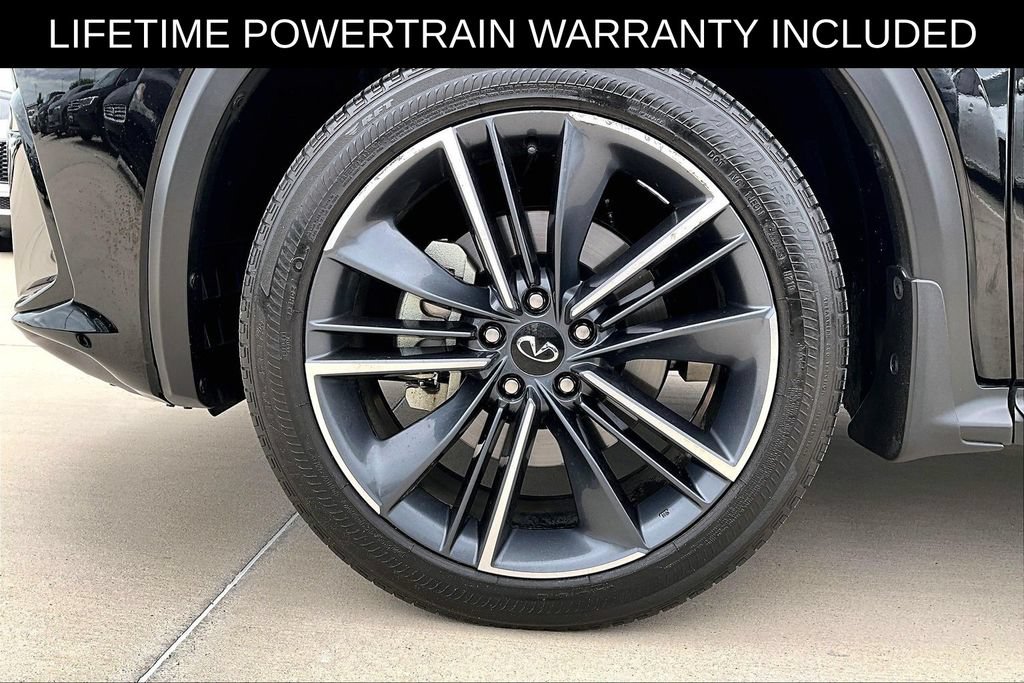 Certified 2025 INFINITI QX55 Essential AWD/4WD image 12