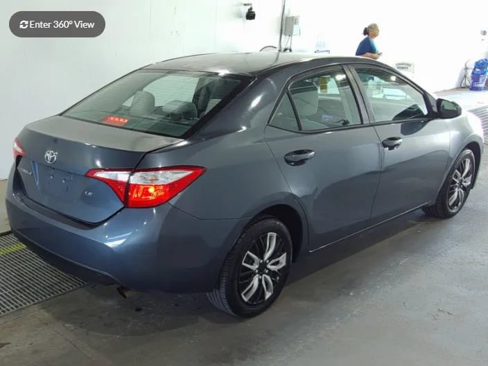 Used 2014 Toyota Corolla LE FWD image 2