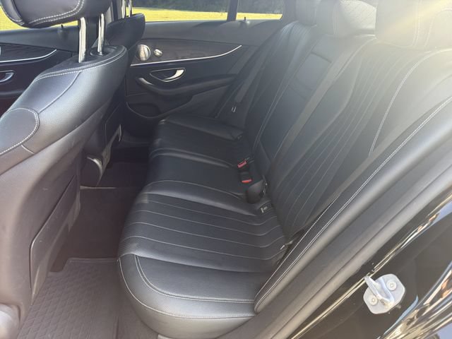 Used 2017 Mercedes-Benz E 300 4MATIC image 22
