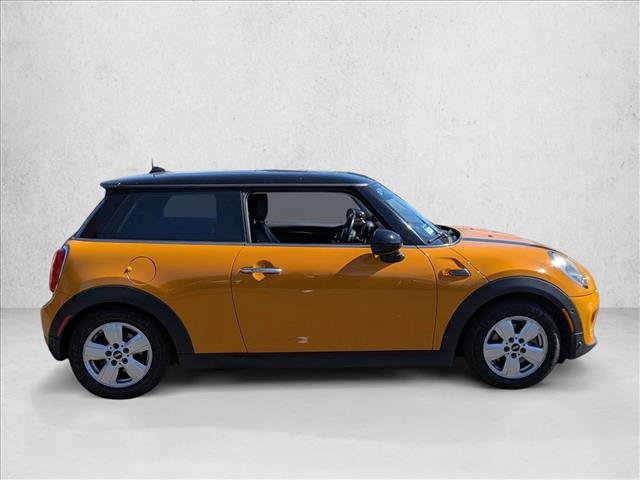 Used 2017 MINI Cooper Countryman S FWD image 4