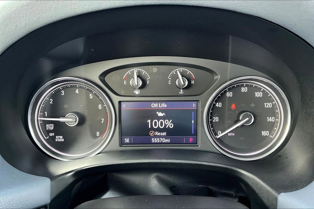 Used 2021 Buick Enclave Premium w/ Sun and Sites Package FWD image 14