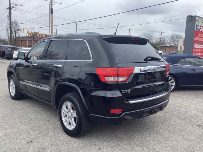 Used 2012 Jeep Grand Cherokee Limited w/ Trailer Tow Group image 4
