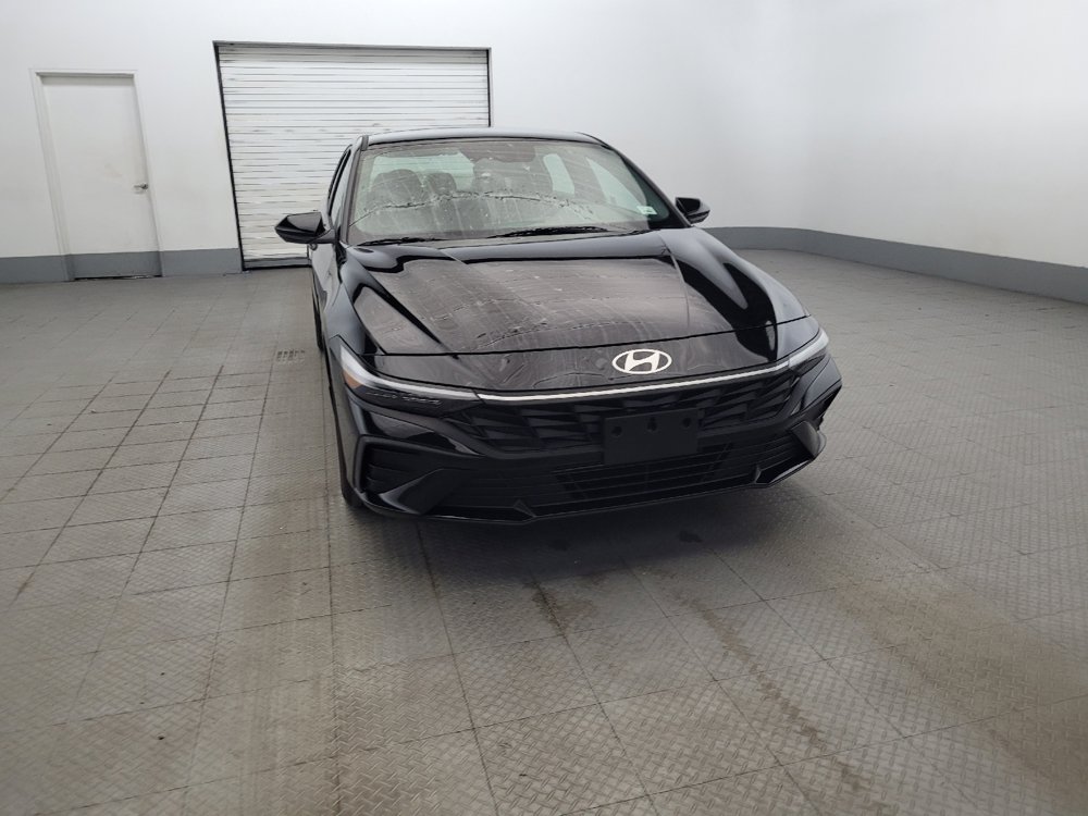 Used 2024 Hyundai Elantra SEL FWD image 14