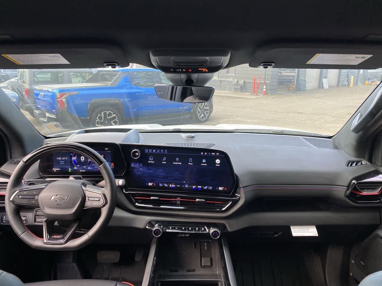 Used 2025 Chevrolet Silverado EV RST AWD/4WD image 12