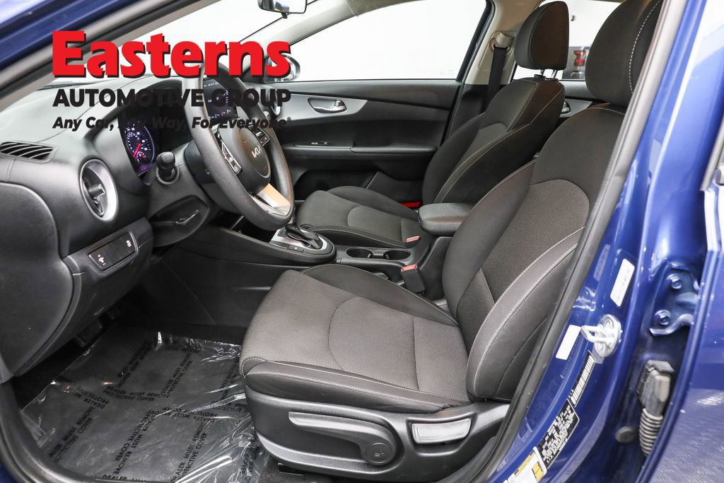 Used 2023 Kia Forte LXS image 14
