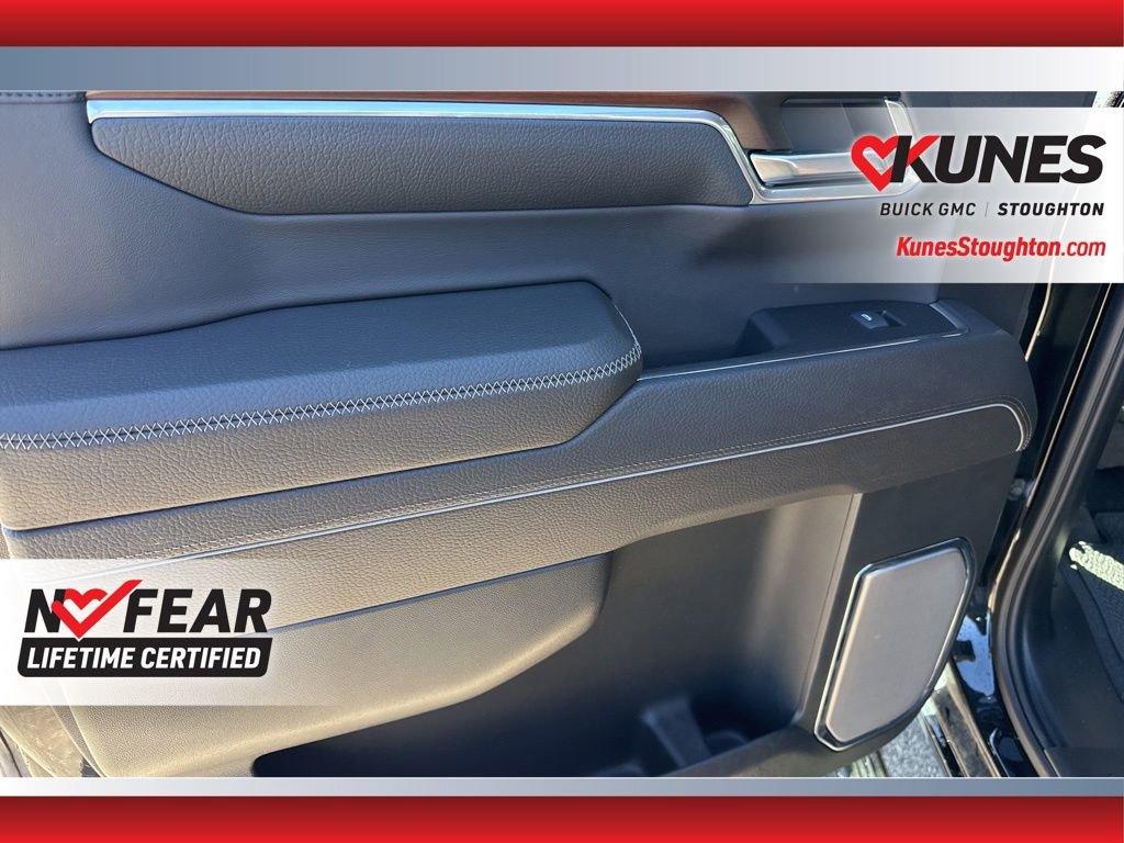 Used 2025 GMC Sierra 1500 Denali w/ Denali Reserve Package image 39