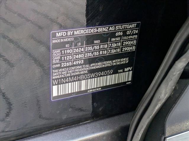 Certified 2025 Mercedes-Benz GLB 250 4MATIC w/ Exclusive Package image 25