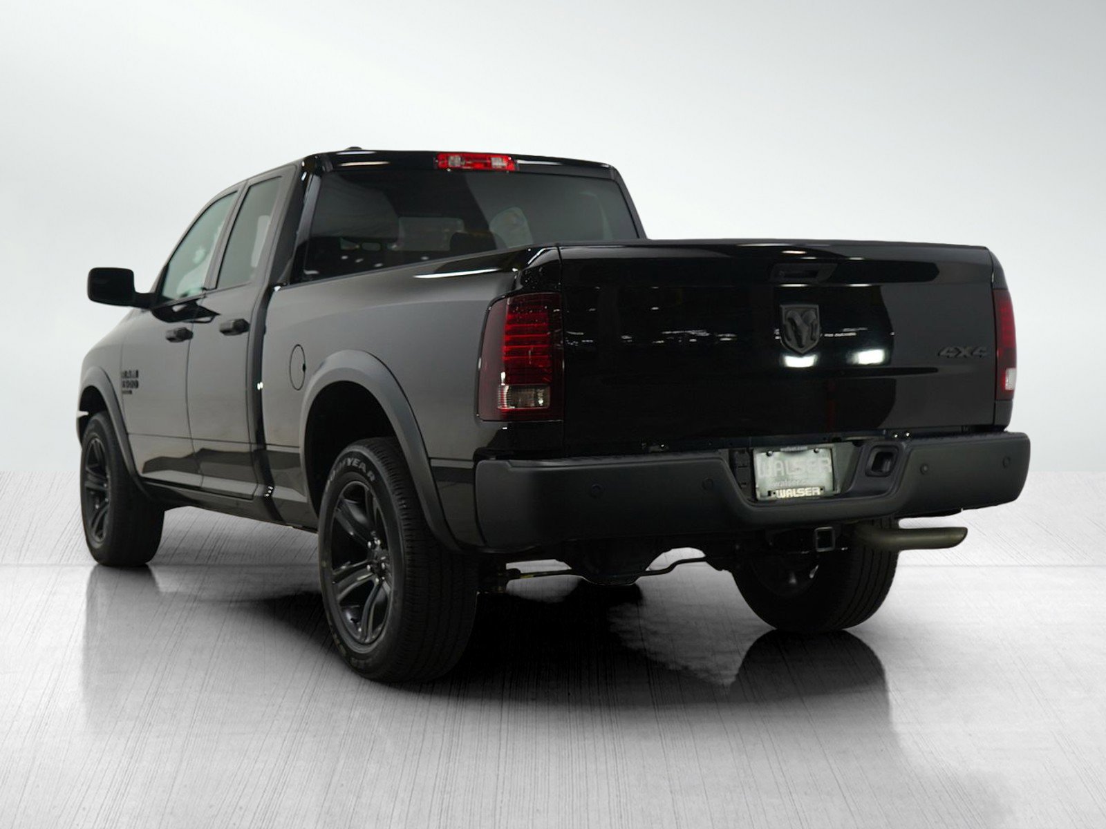 Used 2022 RAM 1500 Classic Warlock image 3