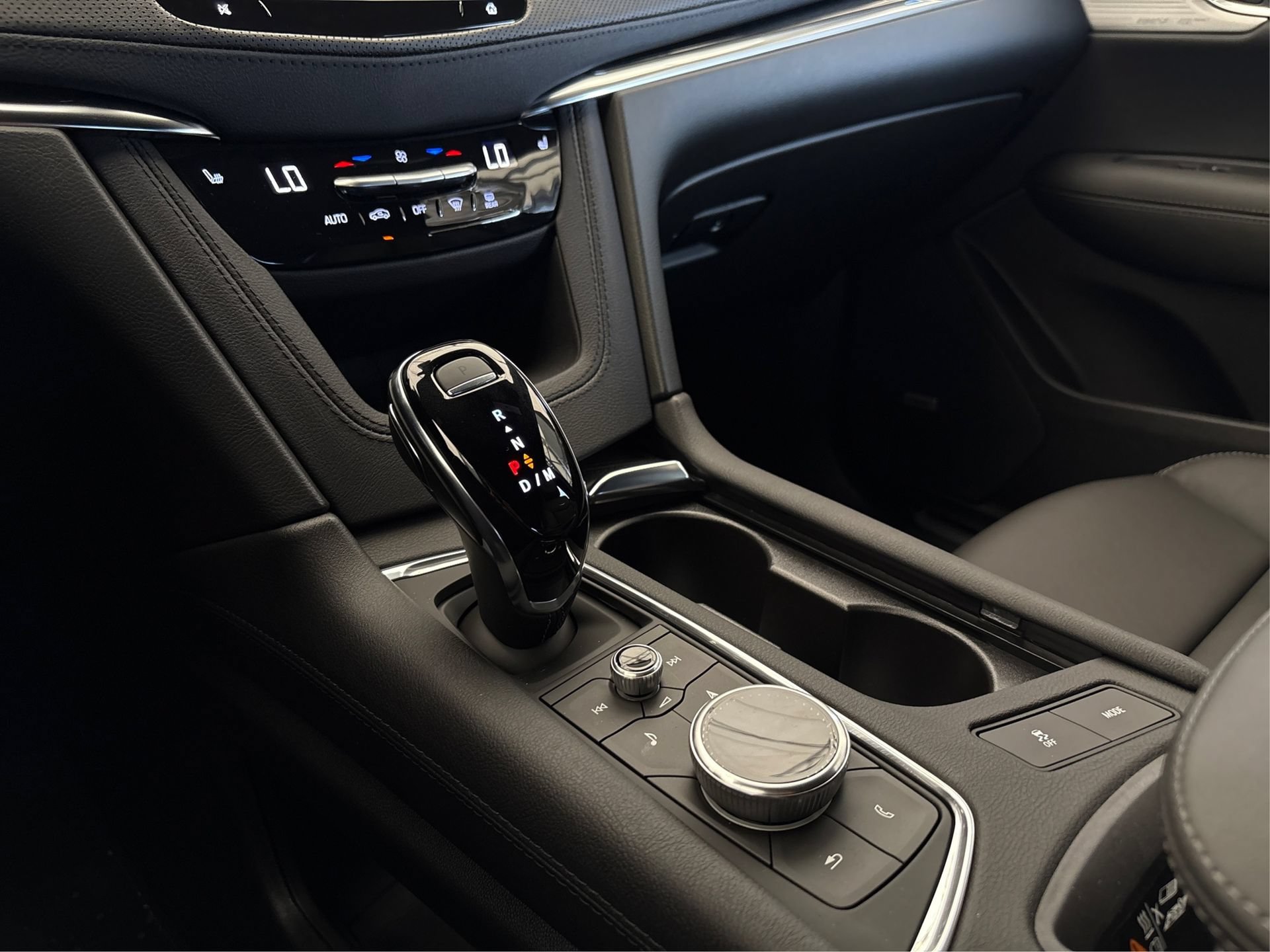 New 2026 Cadillac XT5 Premium Luxury FWD image 29