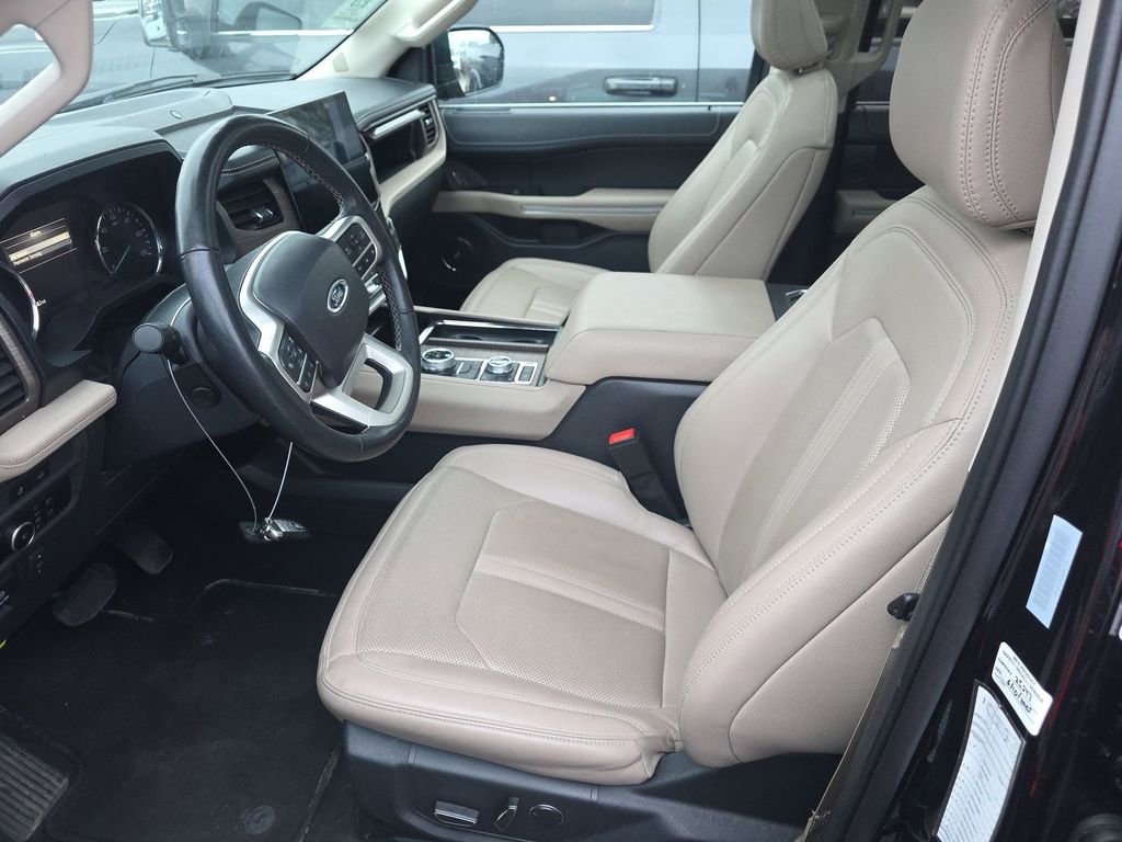 Used 2024 Ford Expedition Max Limited image 11