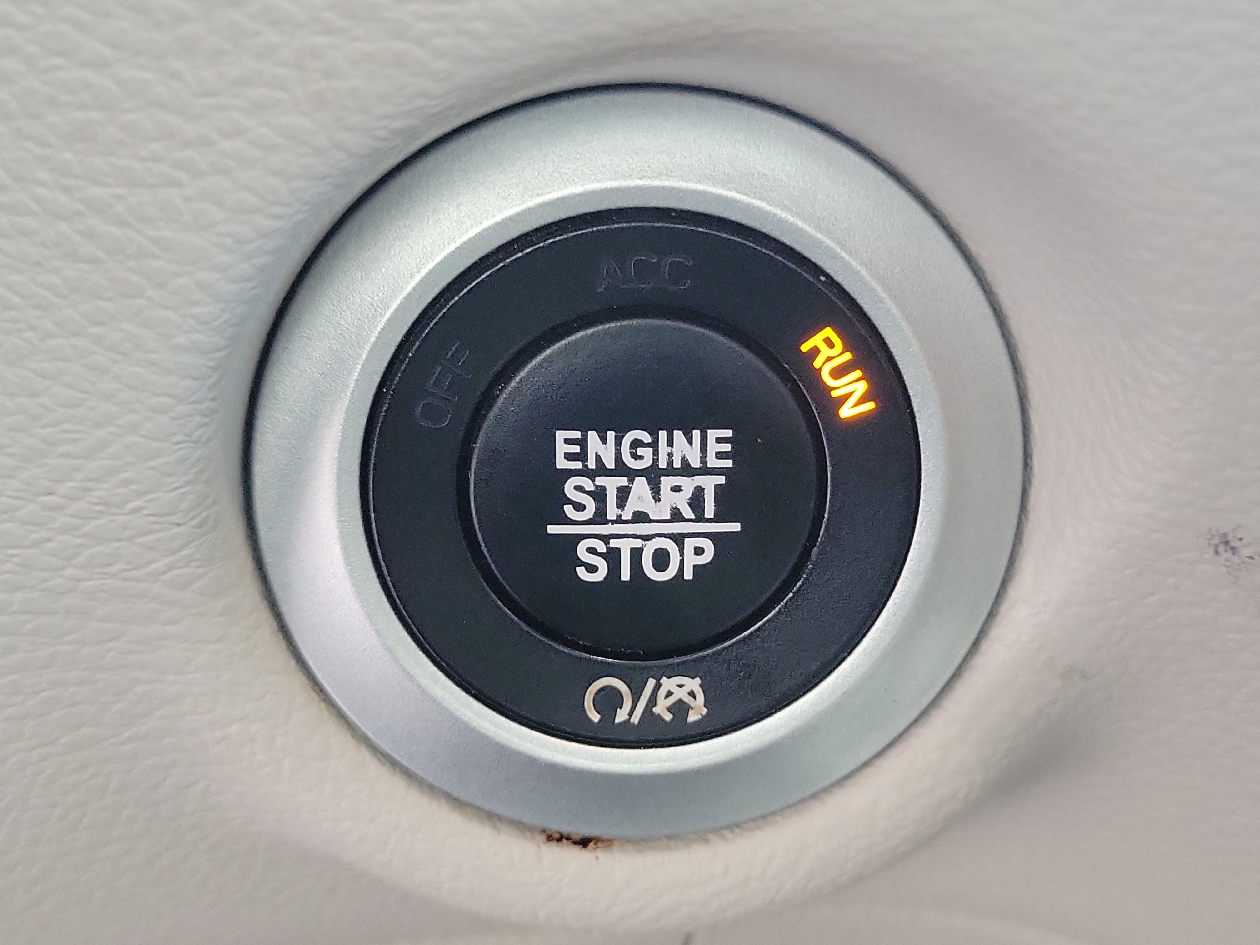 Used 2017 Chrysler Pacifica Touring image 17