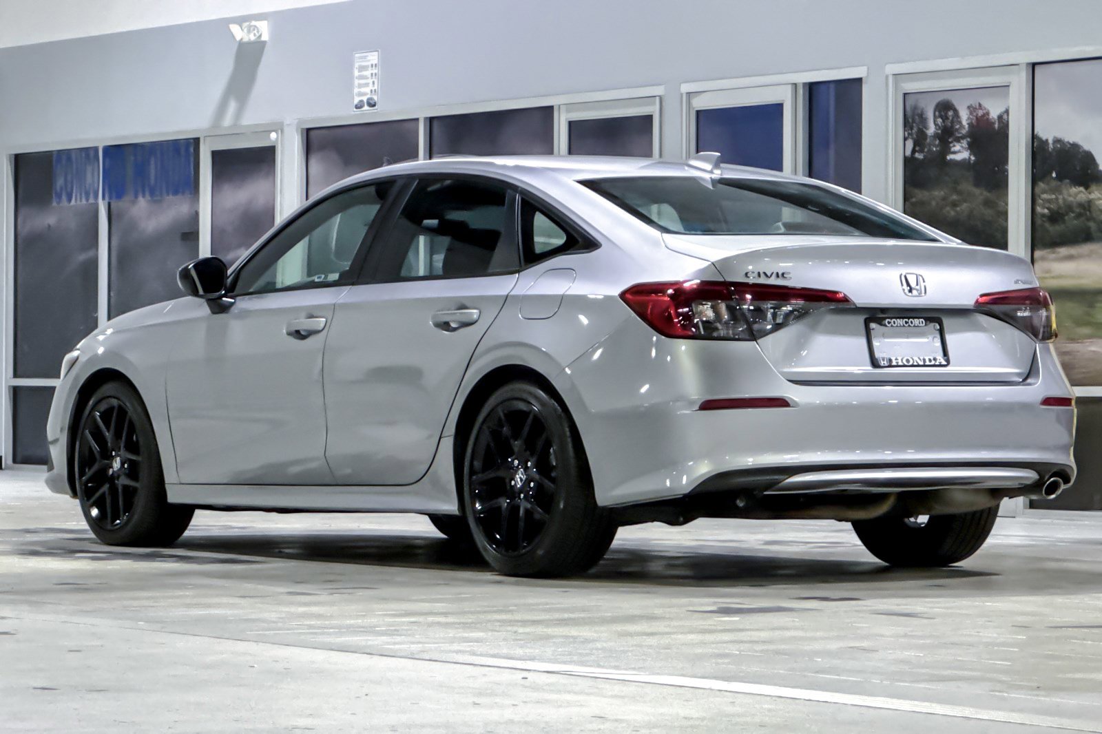 Used 2024 Honda Civic Sport image 3