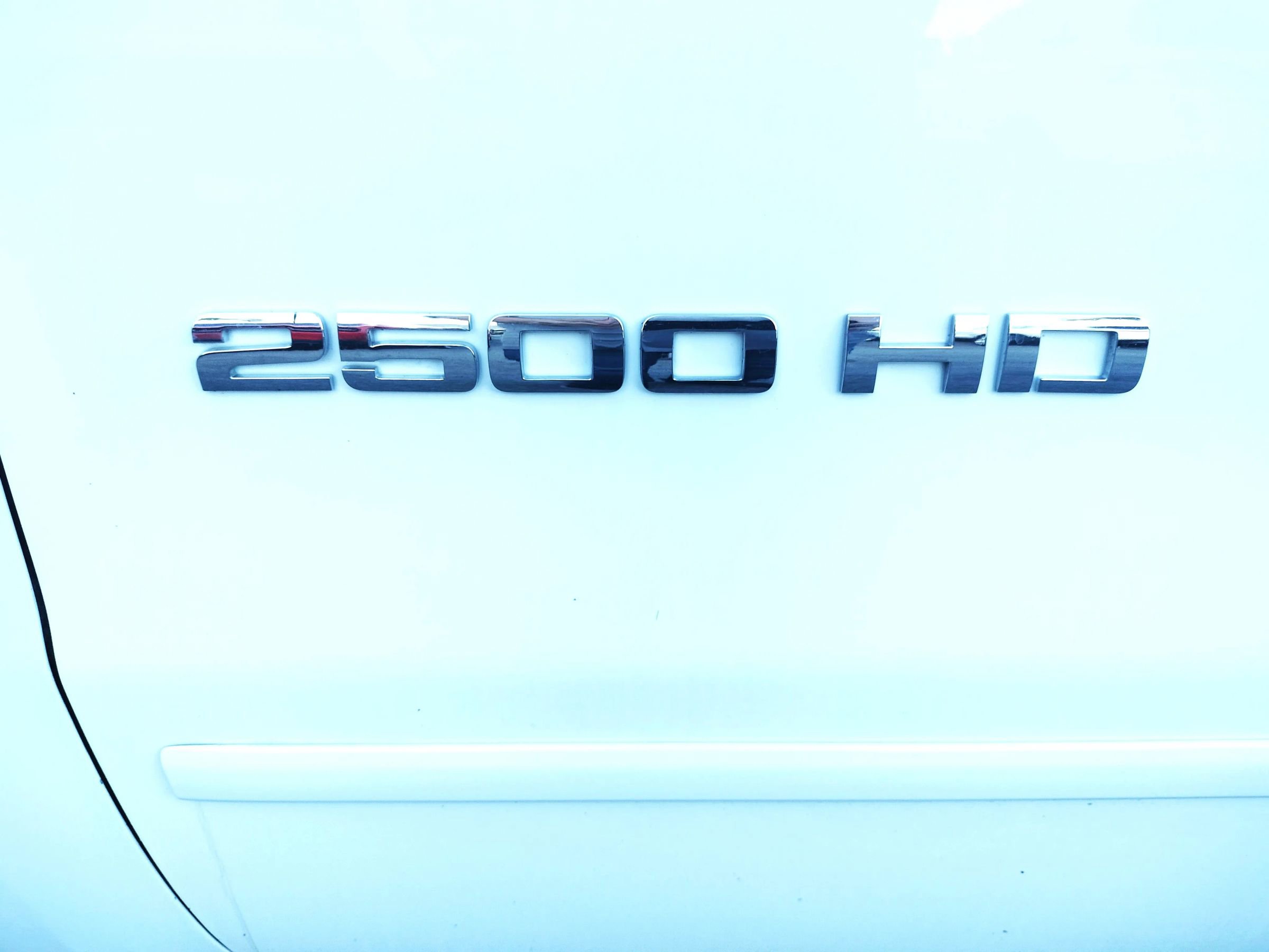 Used 2015 Chevrolet Silverado 2500 LT w/ Z71 Package, Off-Road AWD/4WD image 11