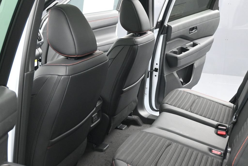 New 2026 Nissan Pathfinder Rock Creek AWD/4WD image 18