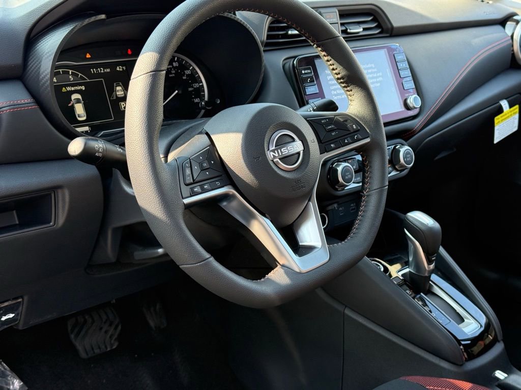 New 2025 Nissan Versa SR w/ Trunk Package FWD image 8