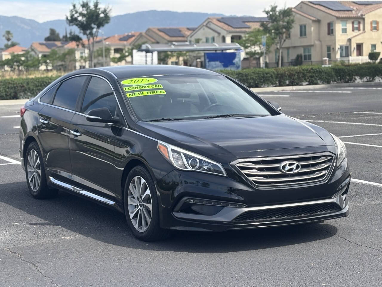 Used 2015 Hyundai Sonata Sport w/ Option Group 03 FWD image 1