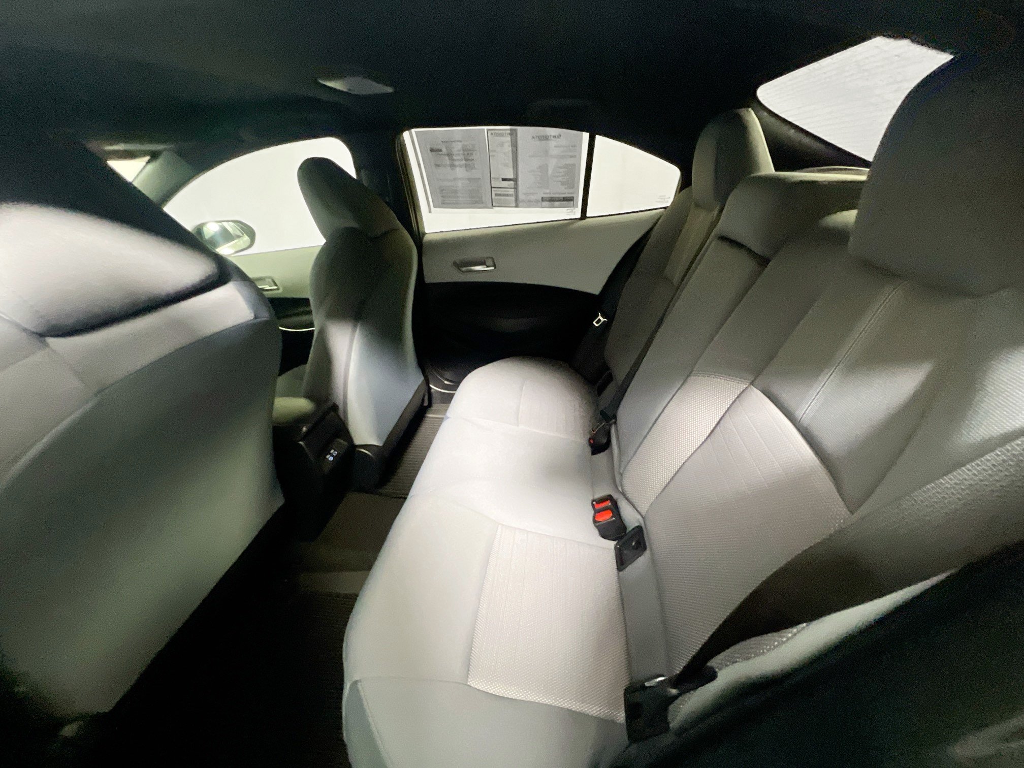 Used 2024 Toyota Corolla SE w/ SE Premium Package FWD image 28