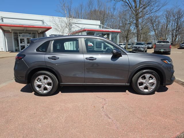 Used 2025 Honda HR-V LX image 6