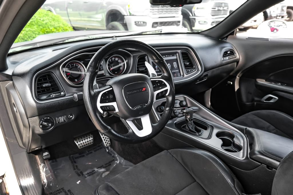 Used 2019 Dodge Challenger R/T w/ Plus Package RWD image 11