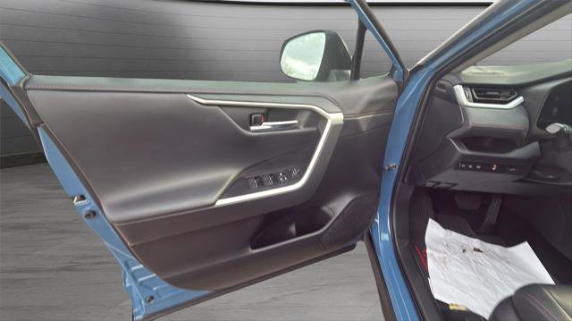 Used 2023 Toyota RAV4 TRD Off-Road w/ TRD Off-Road Weather Package image 28